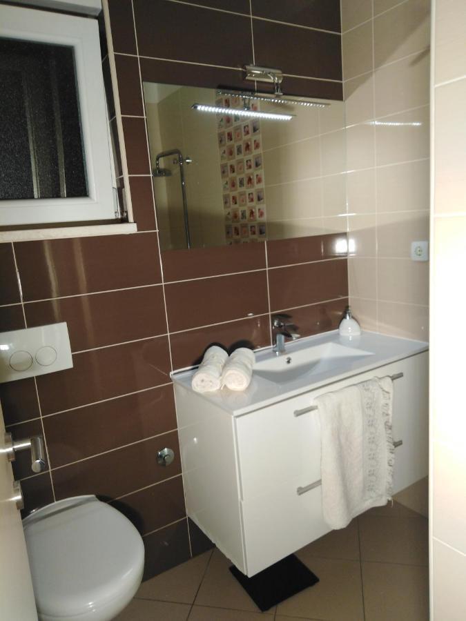 Kaštela Apartman Visic 1692 מראה חיצוני תמונה