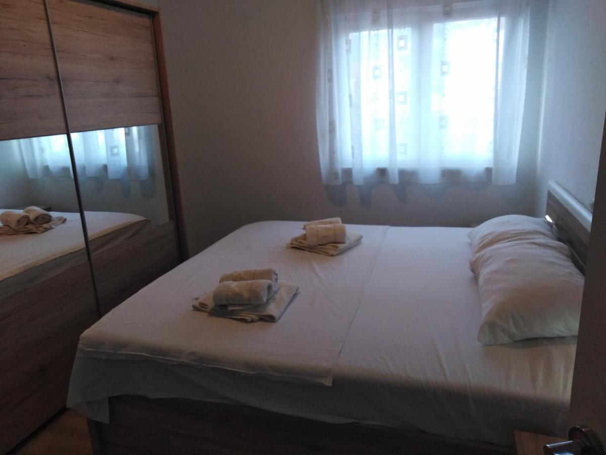 Kaštela Apartman Visic 1692 מראה חיצוני תמונה