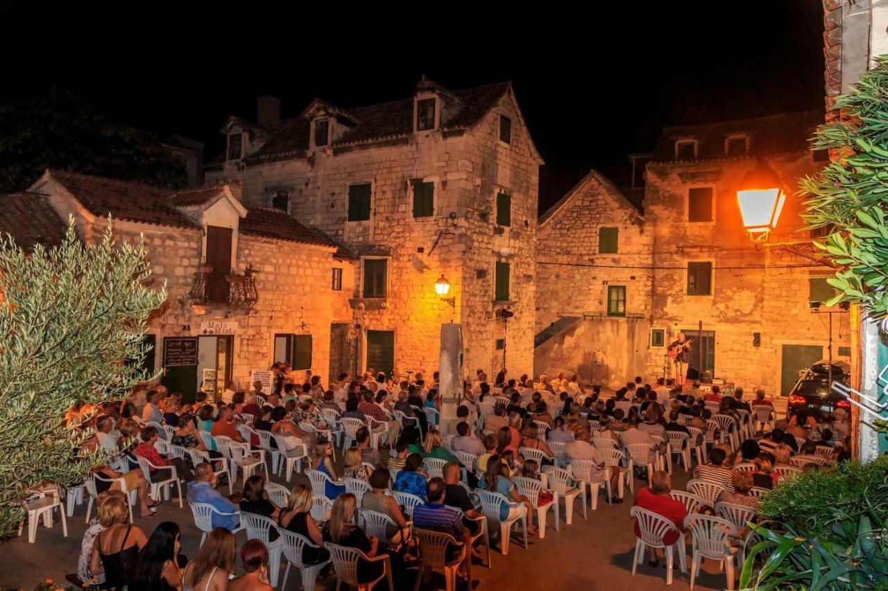 Kaštela Apartman Visic 1692 מראה חיצוני תמונה